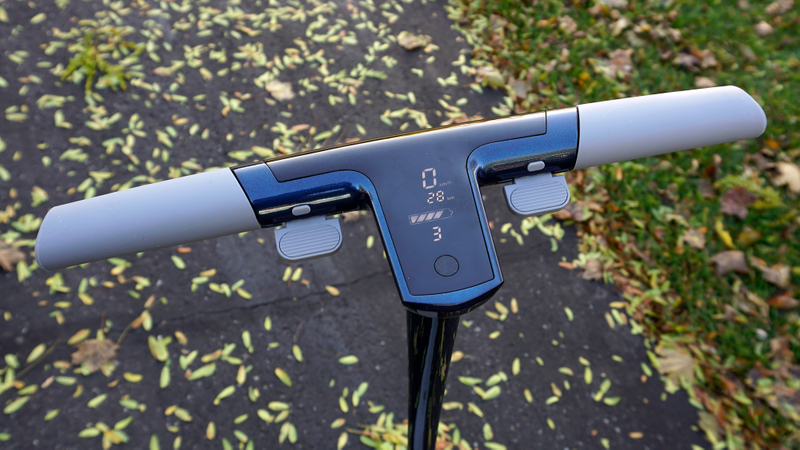 Instead of a brake and gas pedal, the Unagi is controlled using two levers you press with your thumbs.